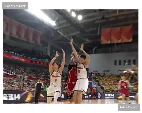 广东队遭福建主客场双杀 奎因空砍30分难阻连败